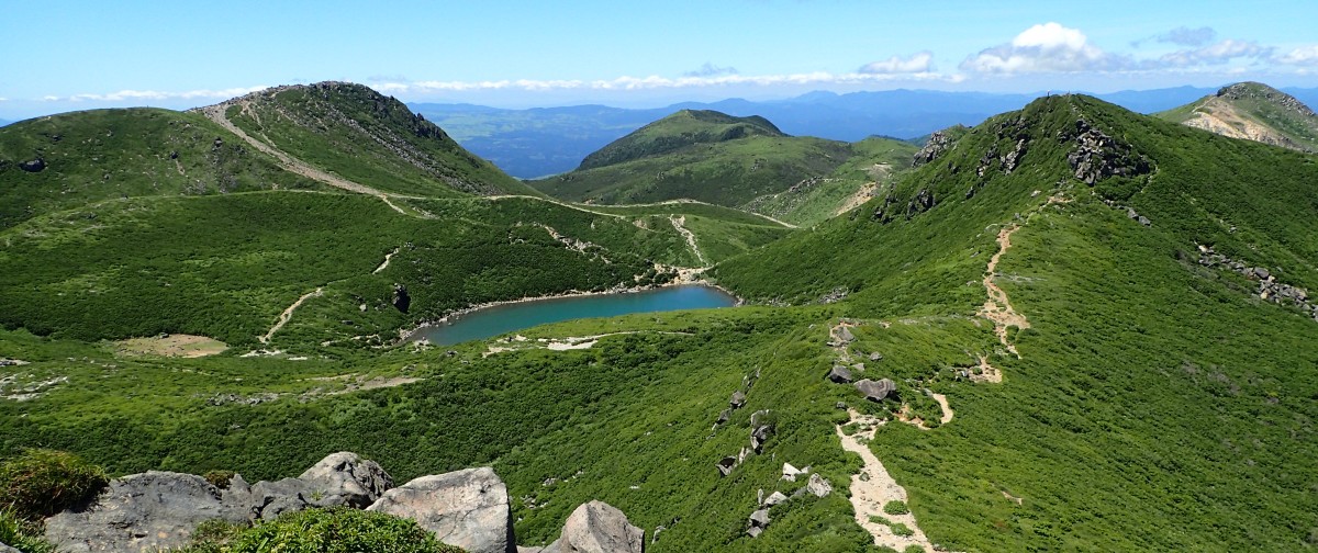 ���x���ォ��v�Z�R�ƓV��P��